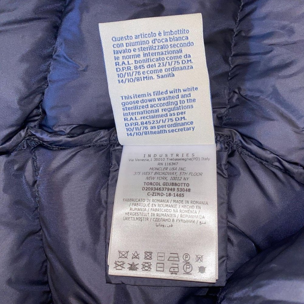 *SOLD* Moncler velvet collar Torcon Puffer - Picture 2 of 16